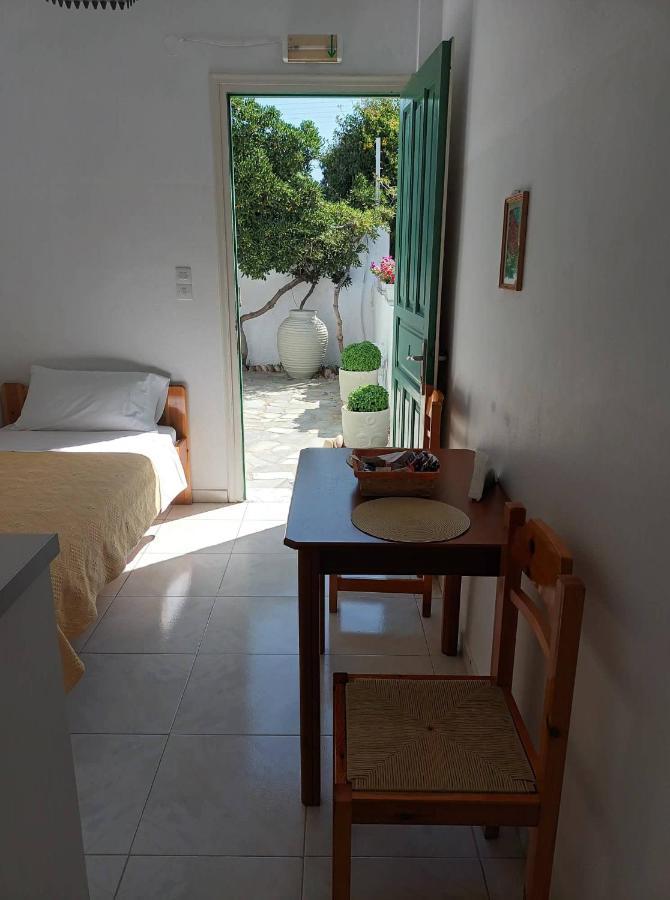 Dioni Lux inn 2 Pachaina Extérieur photo